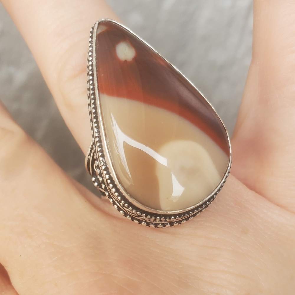 New Mookaite Jasper 925 Silver Statement Ring.